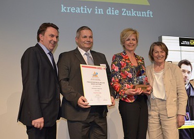 "creative into the future" award for station BY FONATSCH
